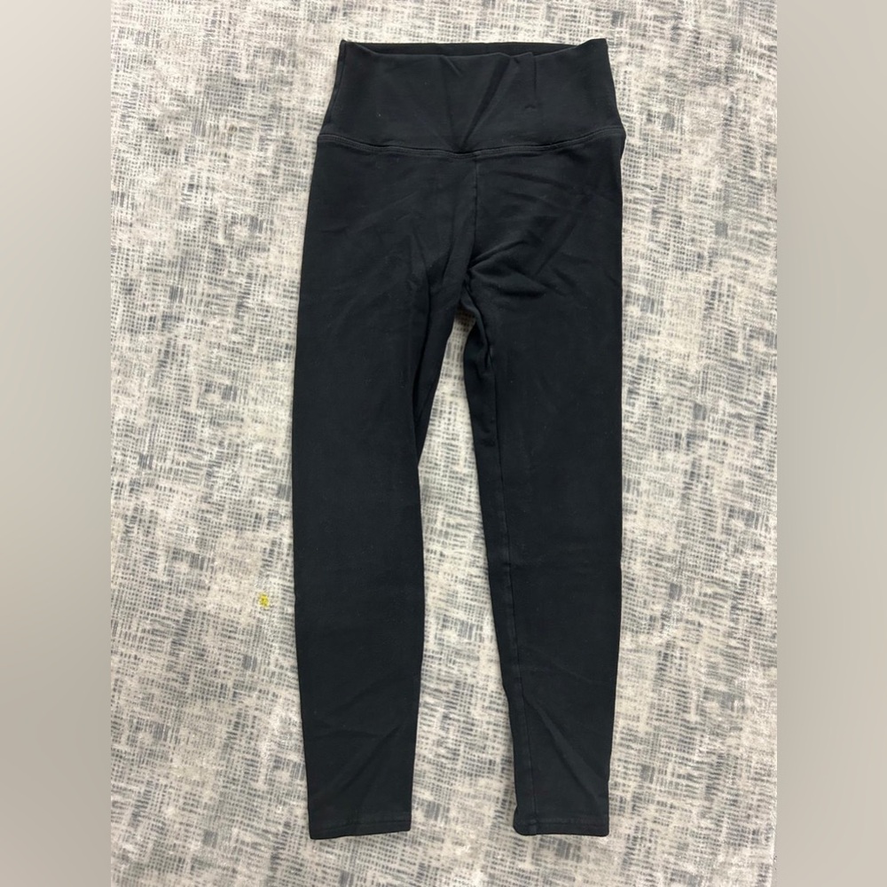 TNA Classic Black Leggings